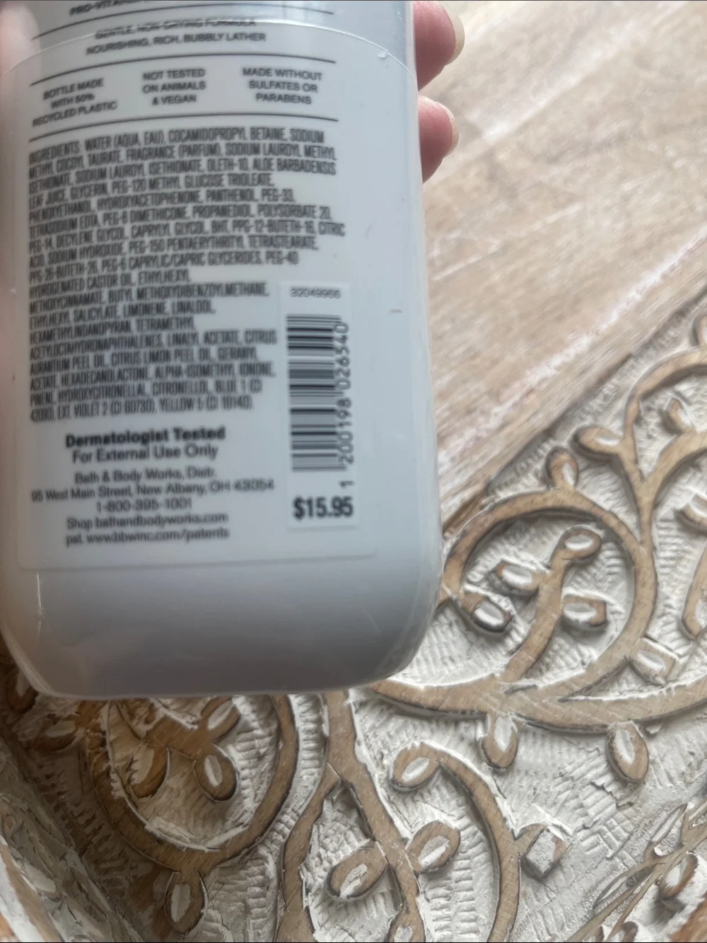 Bath & Body Works Poppy Body Wash — Red Floral Label